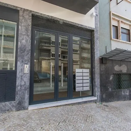 Bairrus - Duque Lisbon
