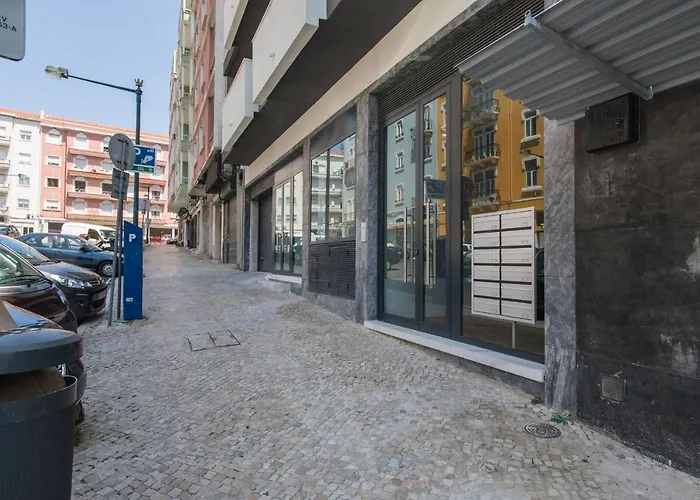 Bairrus - Duque * Lisboa