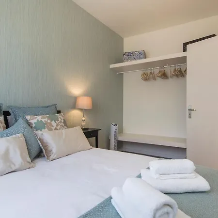 아파트 Bairrus - Duque 리스본